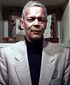 55000_55134_julianbond