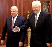 Back on board: Chernomyrdin (left) and Yeltsin