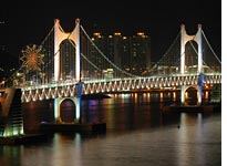 The recently constructed Gwangan Grand Bridge. Click image to expand.
