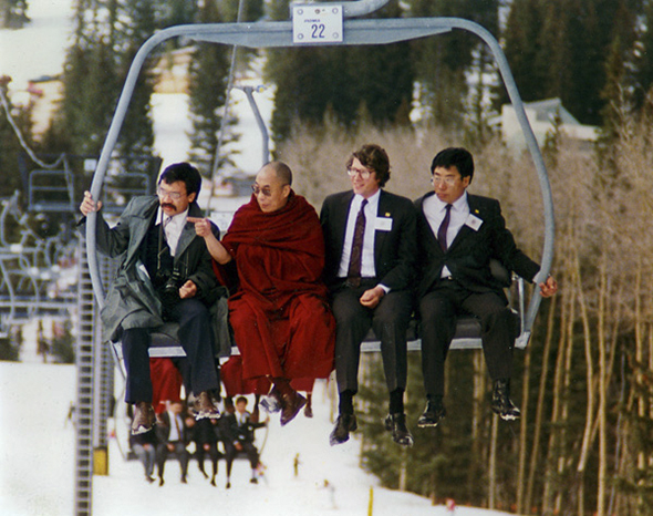 140226_CBOX_DalaiLamaSkiing.jpg.CROP.original-original.jpg