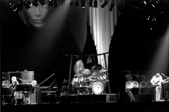 ELP Madisn Square Garden - Brain Salad Tour