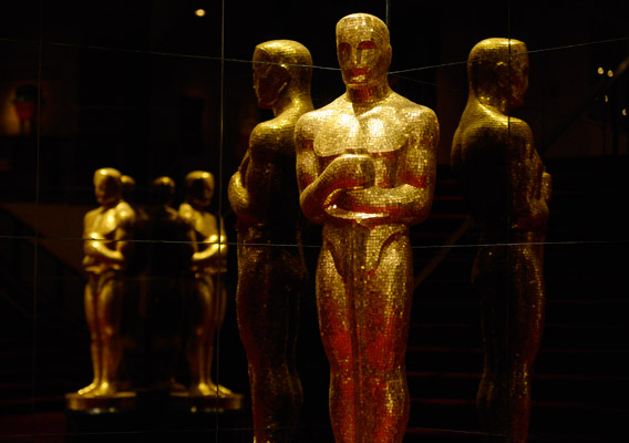 An Oscar statue is seen at the Academy of Motion Picture Arts and Sciences following the 85th Academy Awards nominee announcements in Beverly Hills, California January 10, 2013.
