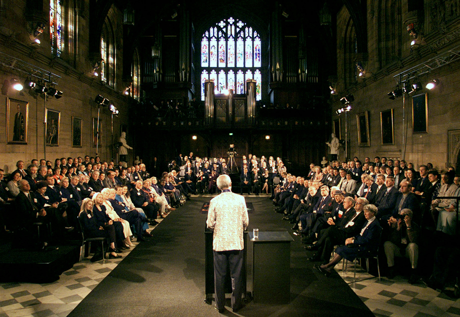 Former South African president and Nobel Peace prizewinner Nelson Mandela speaks in Sydney University's Great Hall during the launch of the 'What Makes a Champion' two-day forum September 3, 2000. Mandela is in Australia on a week-long visit, and will receive two honourary doctorates from the university on Monday.