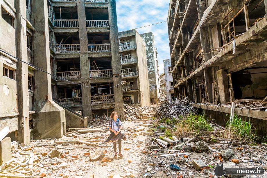 the-lost-student-of-gunkanjima-900x600@2x