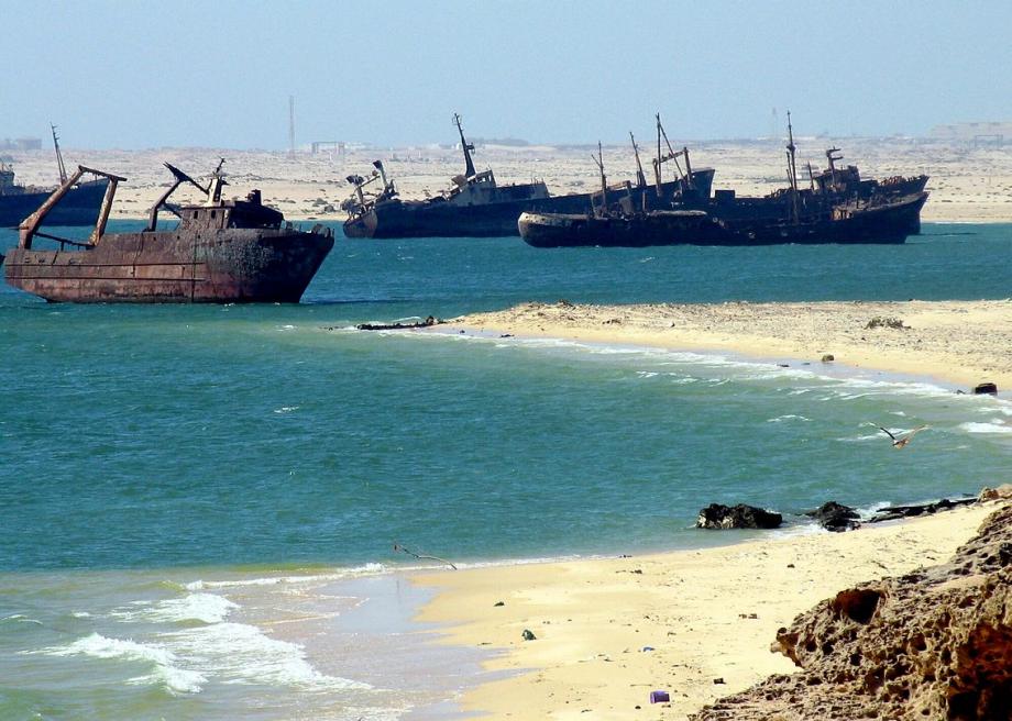 1200pxships_graveyard_nouadhibou_mauritania2