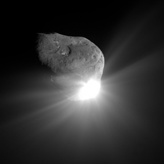 Deep Impact comet probe impact