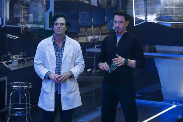 Bruce Banner and Tony Stark in Avengers: Age of Ultron.