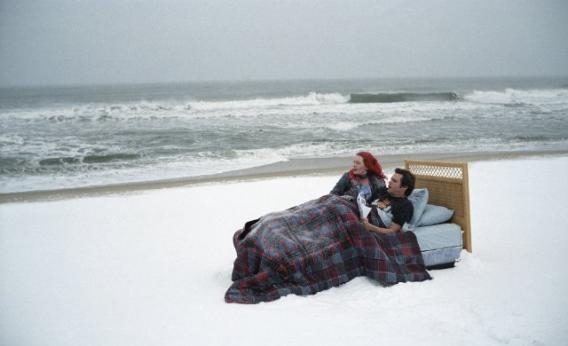 Jim Carrey and Kate Winslet in Eternal Sunshine of the Spotless Mind