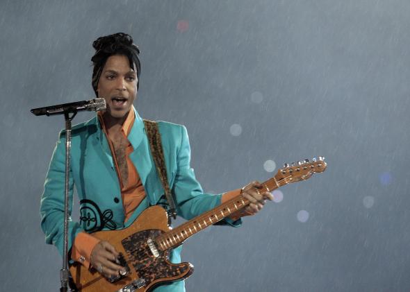 73203085-miami-united-states-us-musician-prince-performs-during 73203085-miami-united-states-us-musician-prince-performs-during