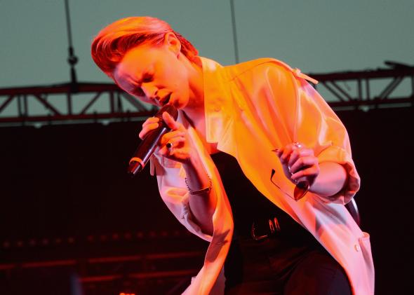 166647453-la-roux-performs-onstage-during-day-3-of-the-2013