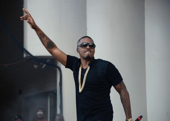 453090500-nas-performs-at-palladia-stage-during-2014-lollapalooza