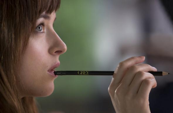 dakota_johnson_pencil_shot