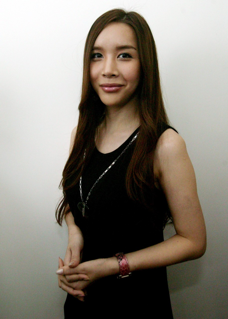 What I Decided To Die For Korean Sourth Korean sex reassignment surgeon declares, “I've decided to defy