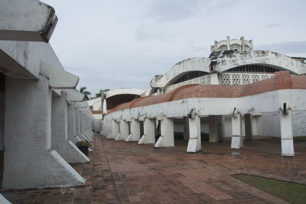 systematisk Absorbere Anzai Cuba's gorgeous, forgotten National Arts Schools on Roman Mars' 99%  Invisible.