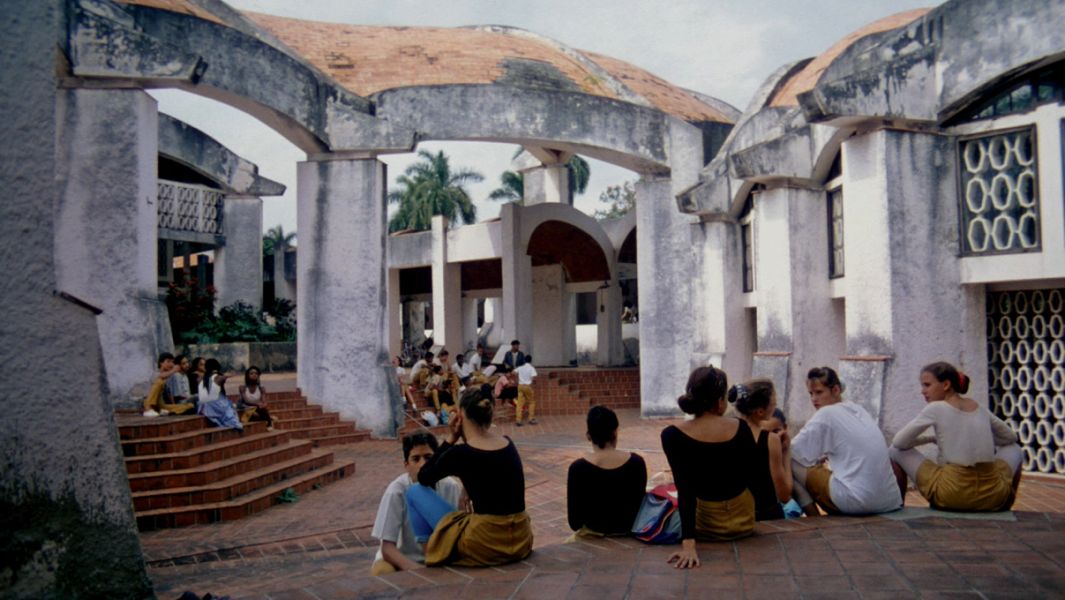 systematisk Absorbere Anzai Cuba's gorgeous, forgotten National Arts Schools on Roman Mars' 99%  Invisible.