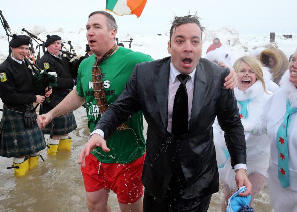 476119657-jimmy-fallon-participates-in-the-chicago-polar-plunge