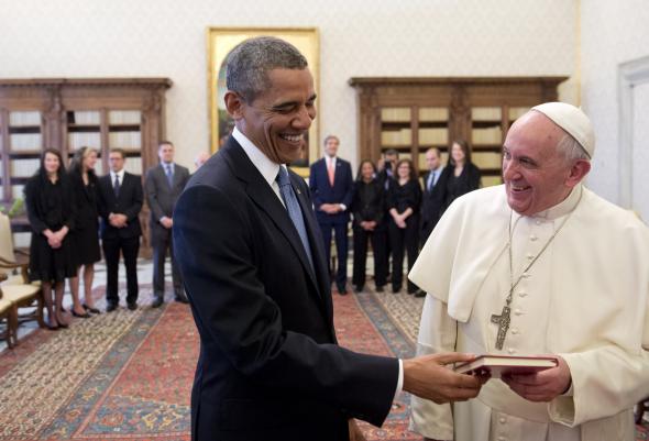 480808959-pope-francis-and-us-president-barack-obama-laugh-as