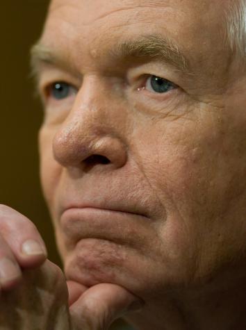 80575939-senator-thad-cochran-r-listens-to-us-secretary-of-state