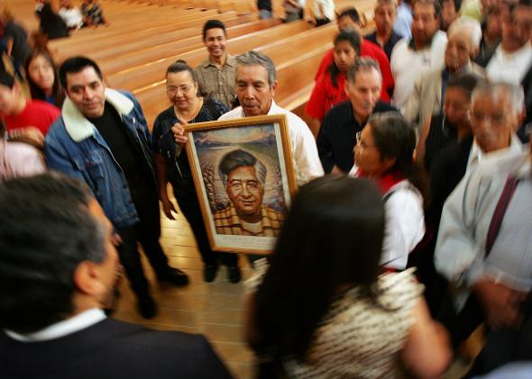 52510926DM001_Cesar_Chavez_