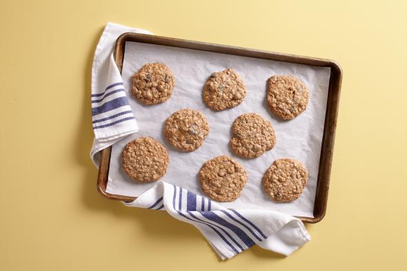 Toffee-Brown Butter Oatmeal Cookies