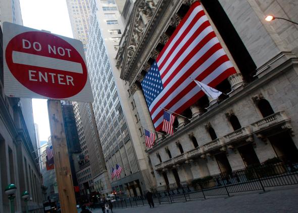 84998315-do-not-enter-sign-stands-outside-the-new-york-stock