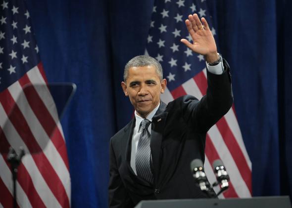136777963-president-barack-obama-speaks-at-a-rally-to-help-raise