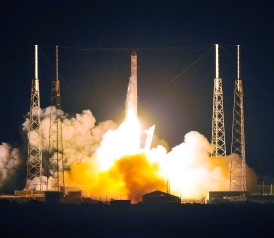 SpaceX Makes History With Rocket Launch