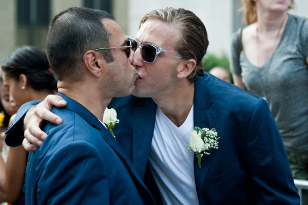 images%2Fslides%2F110724_gay_marriage_2