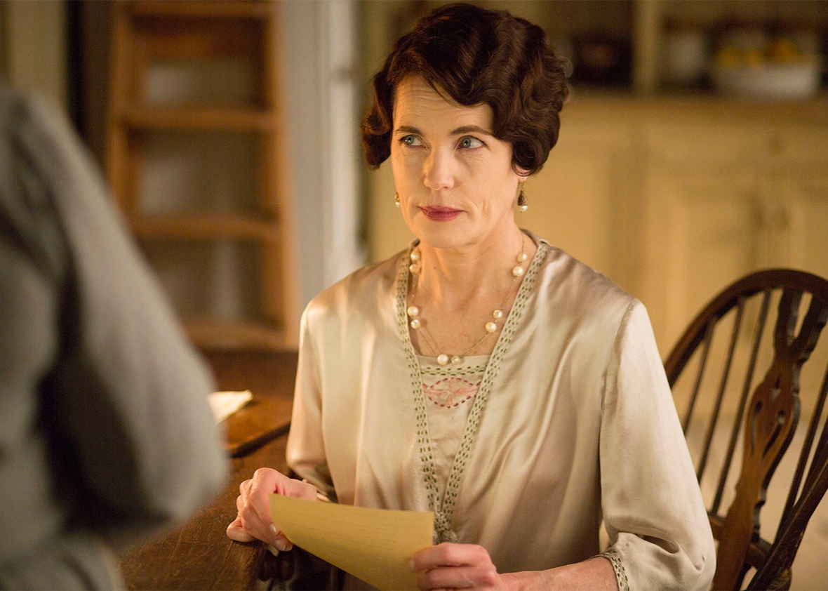 Still of Elizabeth McGovern as Cora, Countess of Grantham in Downton Abbey.