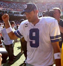 Tony Romo. Click image to expand.