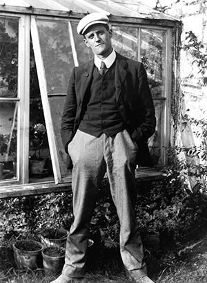 James Joyce, 1904.