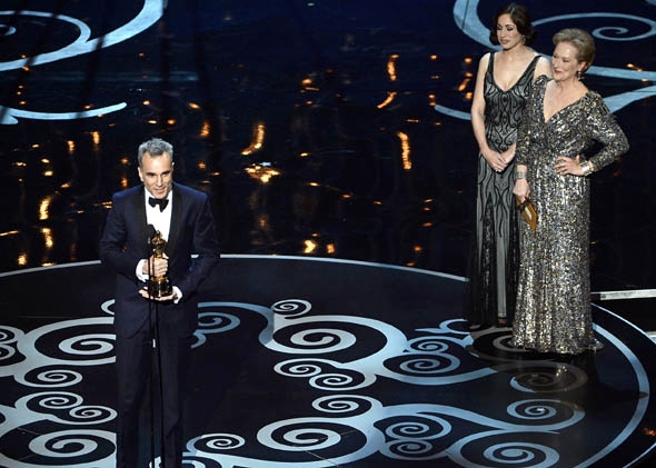 Best Actor winner Daniel Day-Lewis accepts the trophy onstage at the 85th Annual Academy Awards on February 24, 2013 in Hollywood, California.        