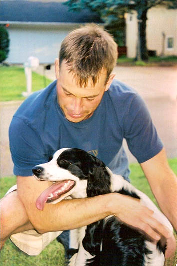 Bricklayer Scott Whipps, shown here with his dog Maddy, died of silicosis at 38 in 2006. 