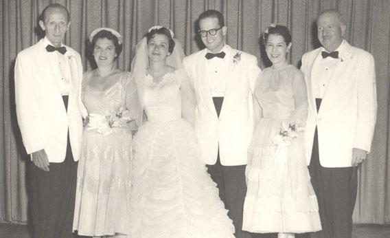 Beatrice Zelin, second from right, at the wedding of her son and daughter-in-law, Evan and Barbara Zelin, center, in 1959. Beatrice made Barbara's wedding dress.