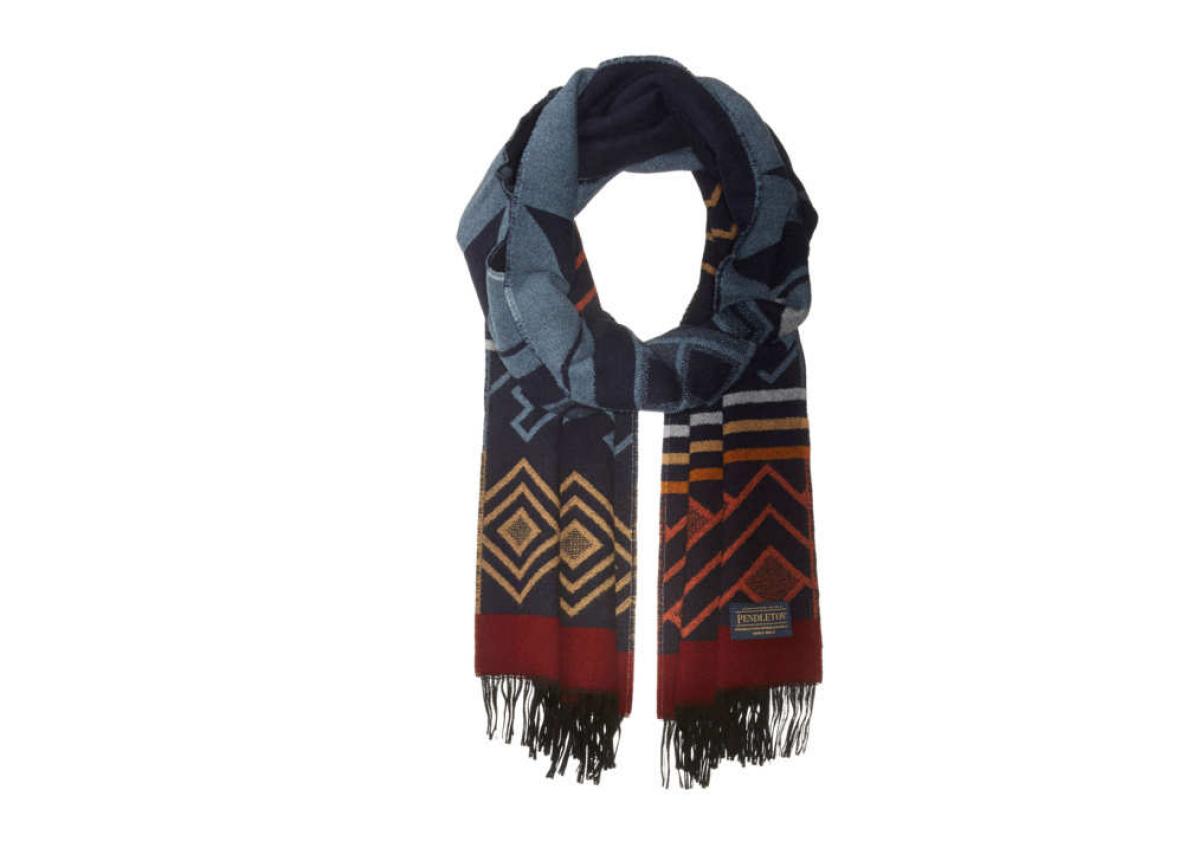 171121_PICKS_5-pendleton-scarf