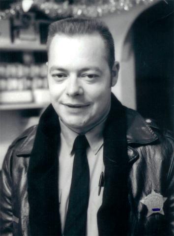Chicago police officer Jack Sherwin in uniform in December 1969, a few years before he met Linda Taylor.