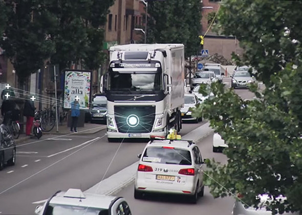 Volvo's self-driving car equipped with computers that have a 360-degree view of their surroundings.