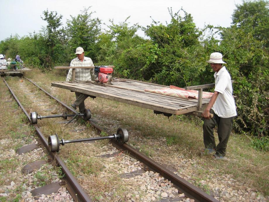 bamboo-train
