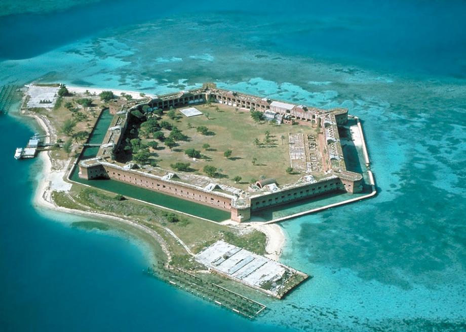 1024pxfortjefferson_drytortugas_1