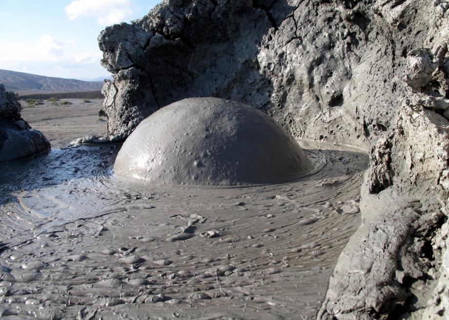 bubbling_mud_volcano_3860839273