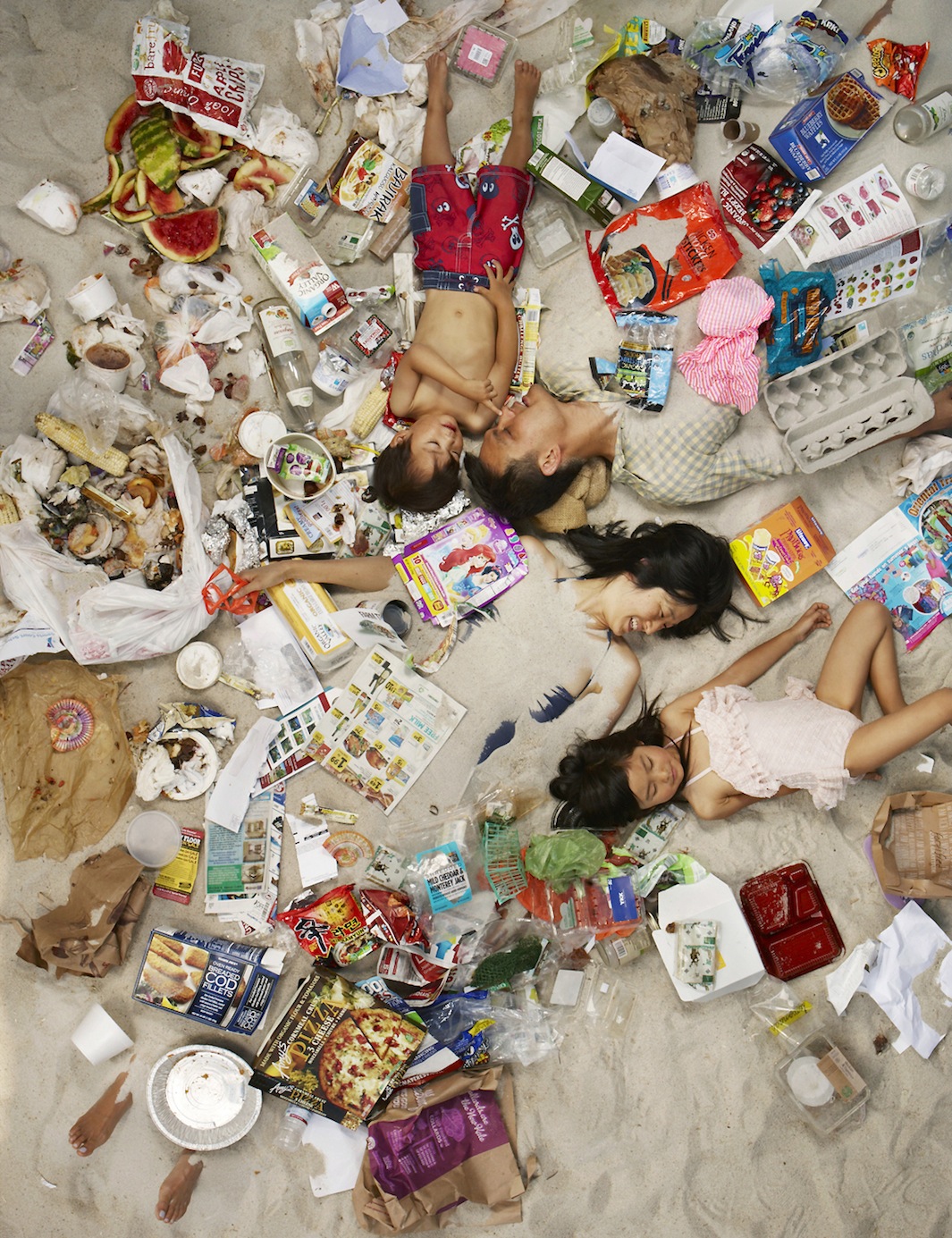 4_7_Days_Garbage_Chow Family 66189 4_7_Days_Garbage_Chow Family 66189