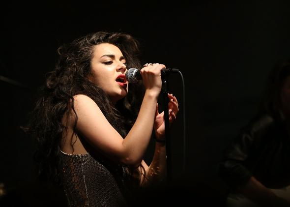 450416424-charlotte-emma-aitchison-aka-charli-xcx-attends-the 450416424-charlotte-emma-aitchison-aka-charli-xcx-attends-the