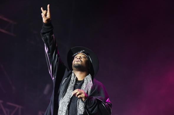 457419158-dangelo-performs-live-for-fans-at-sydney-soulfest-music 457419158-dangelo-performs-live-for-fans-at-sydney-soulfest-music
