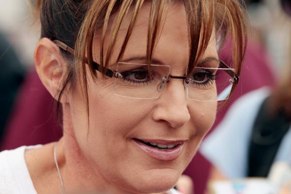 120919474-former-alaska-governor-sarah-palin-visits-the-iowa