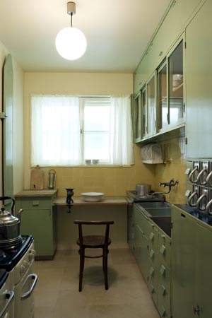 images%2Fslides%2F6_Lihotzky