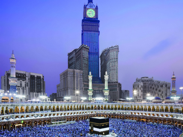 images%2Fslides%2F1_Makkah_Clock_Royal_Tower