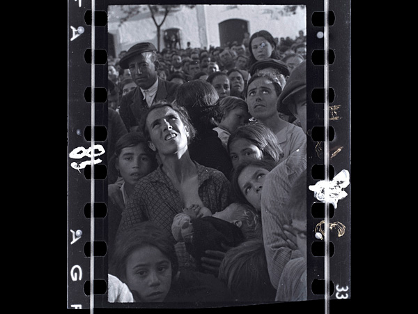 images%2Fslides%2F06_Chim_Mother
