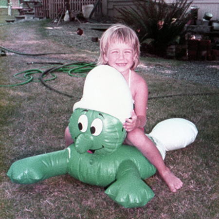 images%2Fslides%2F7_green_smurf