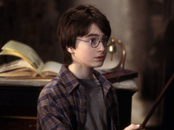 images%2Fslides%2F1_harrypotter