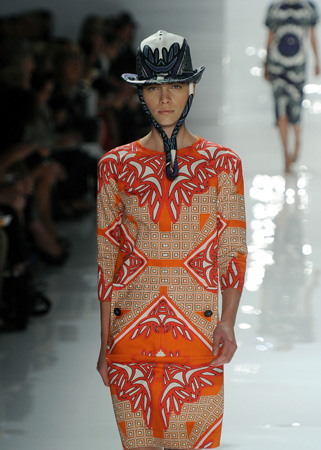 images%2Fslides%2F8-Derek-Lam